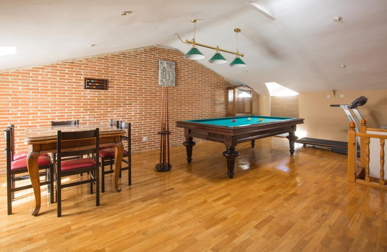Apartamentos Turisticos Avila Villa Carmen I Exteriör bild
